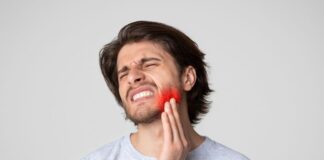 Is Jaw Pain a Sign of a Heart Attack? Left Side vs. Right Side Explained Is Jaw Pain a Sign of a Heart Attack