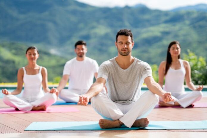 Morning vs Evening Meditation