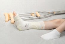 When to See a Doctor for a Suspected Fracture (Even If You Can Still Walk)? When to See a Doctor for a Suspected Fracture