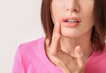 Why Does the Roof of My Mouth Hurt? Causes, Remedies, and Red Flags You Shouldn’t Ignore Why Does the Roof of My Mouth Hurt