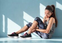 Muscle Soreness vs. Injury: Key Differences, Symptoms, and When to Seek Help Muscle Soreness Injury