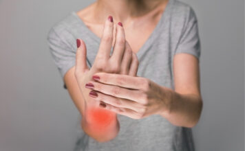 Why Your Hands Go Numb at Night — and How to Fix It Why Your Hands Go Numb at Night (1)