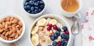 How to Make Oatmeal Diabetes-Friendly: Toppings and Recipes That Work How to Make Oatmeal Diabetes-Friendly