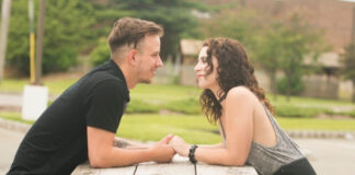 Core Beliefs in Relationships: Why You Keep Repeating Patterns Core Beliefs in Relationships