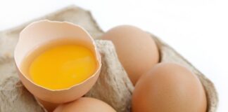 Cracked Egg in the Carton: Is It Safe to Eat or Should You Throw It Out? Cracked Egg in the Carton