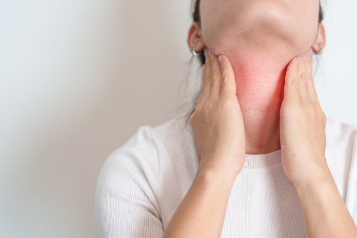 Graves’ Disease vs. Hashimoto’s Disease: How to Tell the Difference & What It Means Graves Disease vs Hashimotos Disease