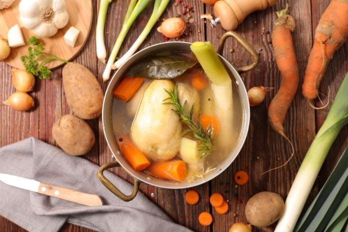 Bone Broth vs. Collagen Peptides Bone Broth vs. Collagen Peptides