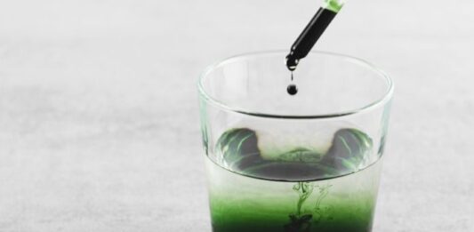 Chlorophyll Benefits: What Science Supports—and What’s Overstated Chlorophyll Benefits