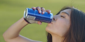 Is Crystal Light Bad for You? Ingredients, Health Effects, and Who Should Be Cautious Is Crystal Light Bad for You