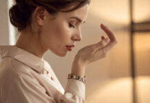 “Is That Smell Real or in My Head?” A 5-Step Checklist for Identifying Phantom Smells (Phantosmia) Is That Smell Real or in My Head A 5-Step Checklist for Identifying Phantom Smells