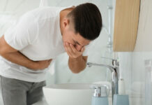 Sudden Vomiting After Eating? How to Tell Food Poisoning From Viral Gastroenteritis Sudden Vomiting After Eating