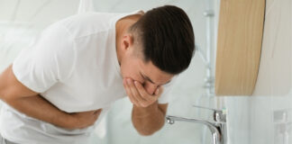 Sudden Vomiting After Eating? How to Tell Food Poisoning From Viral Gastroenteritis Sudden Vomiting After Eating