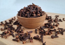 Beyond Green Tea: How Clove Water’s Eugenol May Help Support the Body’s Natural Anti-Inflammatory Response Beyond Green Tea How Clove Waters