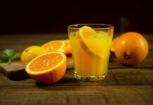 Fortified vs. Fresh Orange Juice: Which Is Better for Bone Health and Long-Term Strength? Fortified vs. Fresh Orange Juice