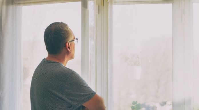 Is It Loneliness or Social Isolation? A Practical Checklist for Men Is It Loneliness or Social Isolation