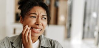 How to Whiten Sensitive Teeth Without Pain (Dentist-Approved Methods) How to Whiten Sensitive Teeth