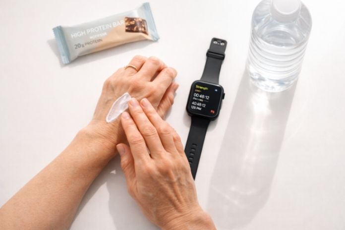 Ways to Reduce Visible Hand Aging During Weight Loss