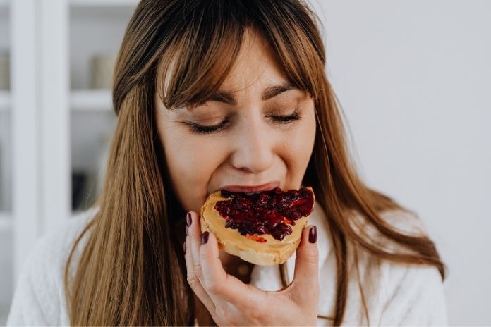 Why Intense Food Cravings Feel So Urgent