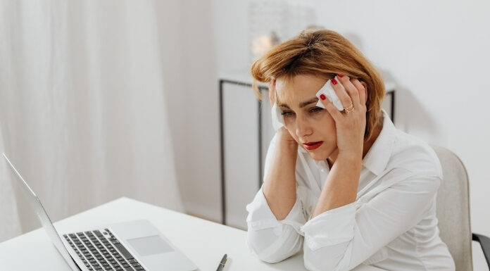 Anxiety and Heart Palpitations: How to Tell the Difference from Heart Problems Anxiety and Heart Palpitations: How to Tell the Difference from Heart Problems