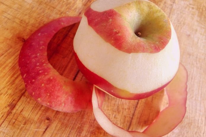 Apple Peel