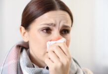 Hay Fever Eye Symptoms Explained: Causes of Redness, Itching, and Swollen Eyelids Hay Fever Eye Symptoms Explained Causes of Redness Itching and Swollen Eyelids