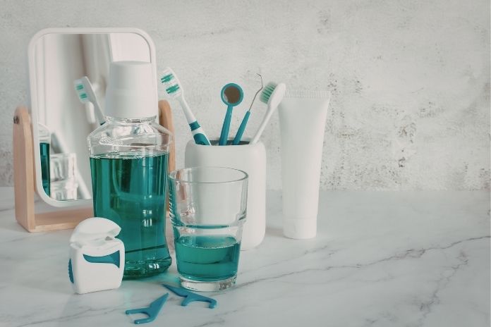 Oil Pulling vs. Traditional Oral Hygiene Methods