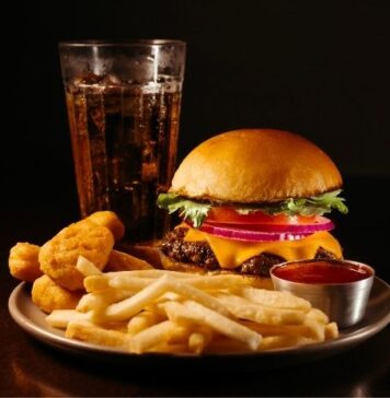 Ultra-Processed Foods and Gut Health: What the Research Really Shows Ultra-Processed Foods and Gut Health
