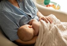 Breastfeeding and Menopause: Why Nursing Moms Can Experience Similar Symptoms Breastfeeding and Menopause
