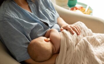 Breastfeeding and Menopause: Why Nursing Moms Can Experience Similar Symptoms Breastfeeding and Menopause