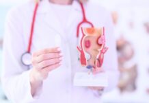 Can Using Your Smartphone on the Toilet Cause Hemorrhoids? What Doctors Want You to Know Can Using Your Smartphone on the Toilet Cause Hemorrhoids
