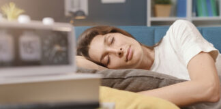 What Happens to Your Body When You Don’t Get Enough Deep Sleep What Happens to Your Body When You Don't Get Enough Deep Sleep